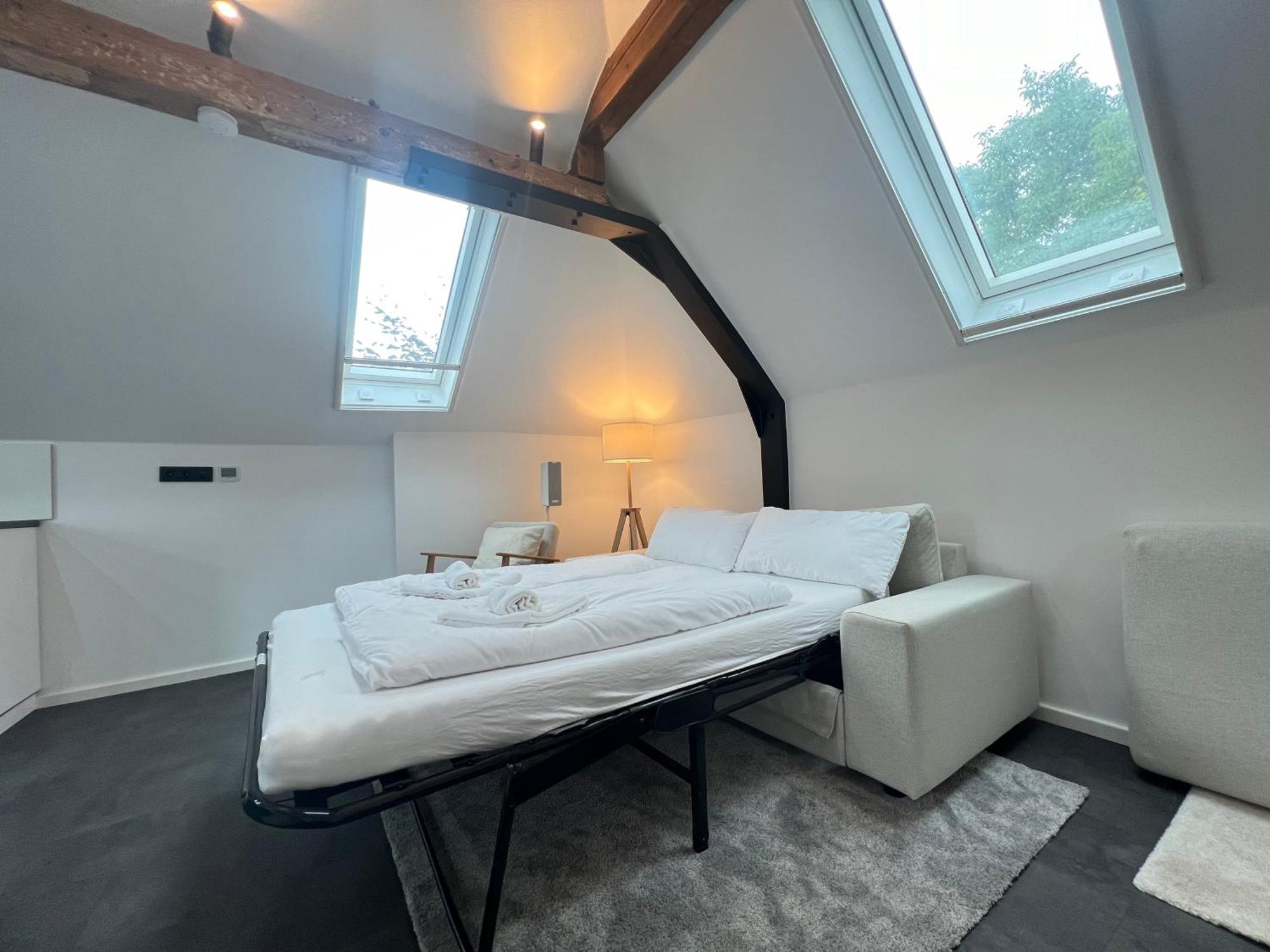Ludwigshome - Zentrale Lage, Luxusbad, Workspace, Klima Людвигсбург Экстерьер фото