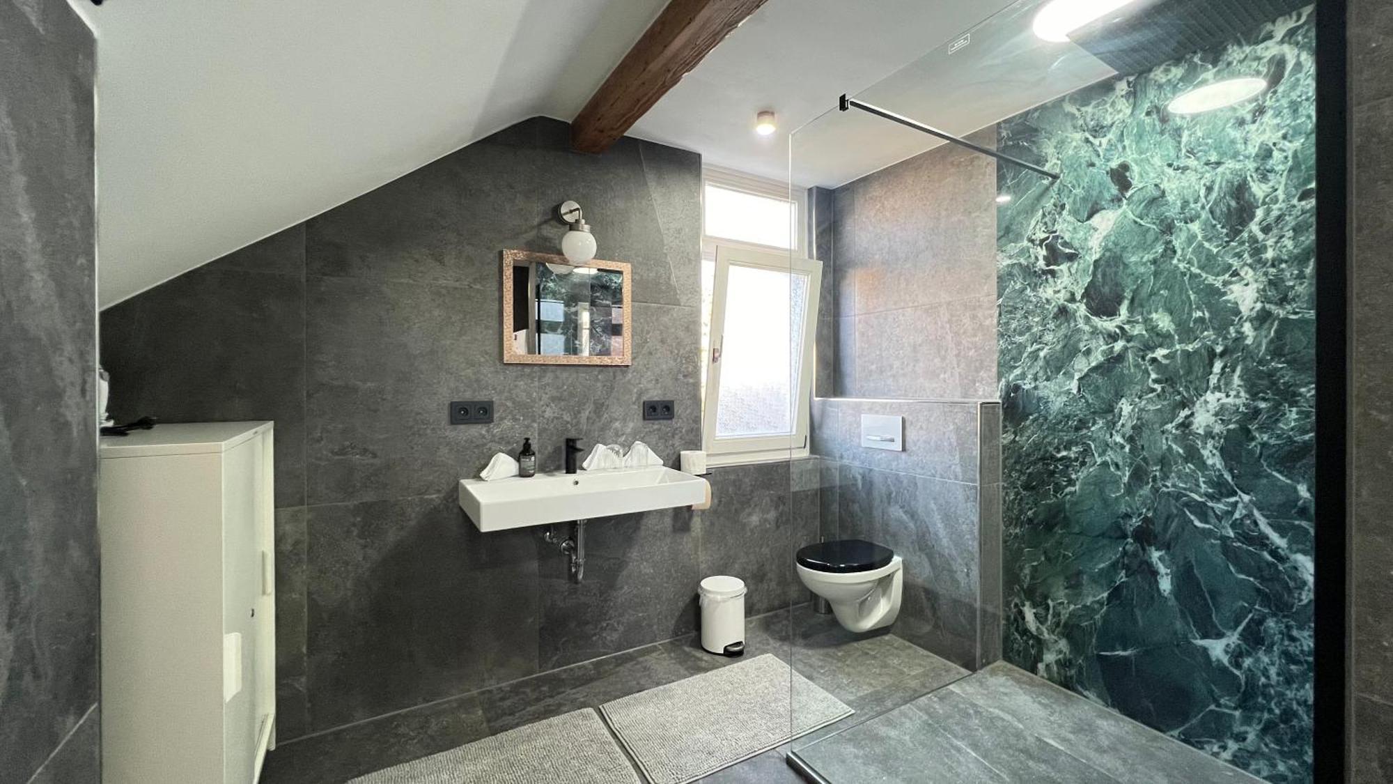 Ludwigshome - Zentrale Lage, Luxusbad, Workspace, Klima Людвигсбург Экстерьер фото